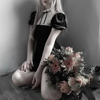 Puff Short Sleeve Gothic Dress - Image 4