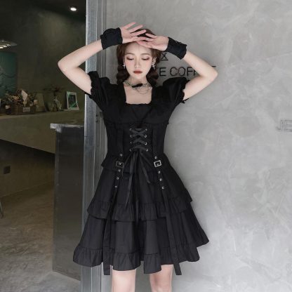 Puff Sleeve Tiered Ruffle Gothic Dress - Image 6