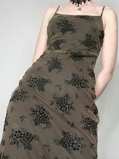Retro Sleeveless Maxi Gothic Dress - Image 4