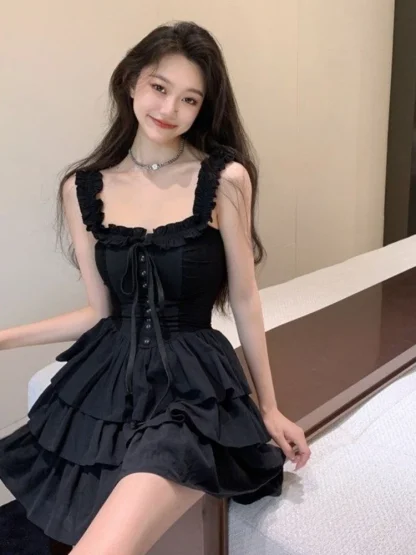 Sleeveless Tiered Ruffle Gothic Dress - Image 3